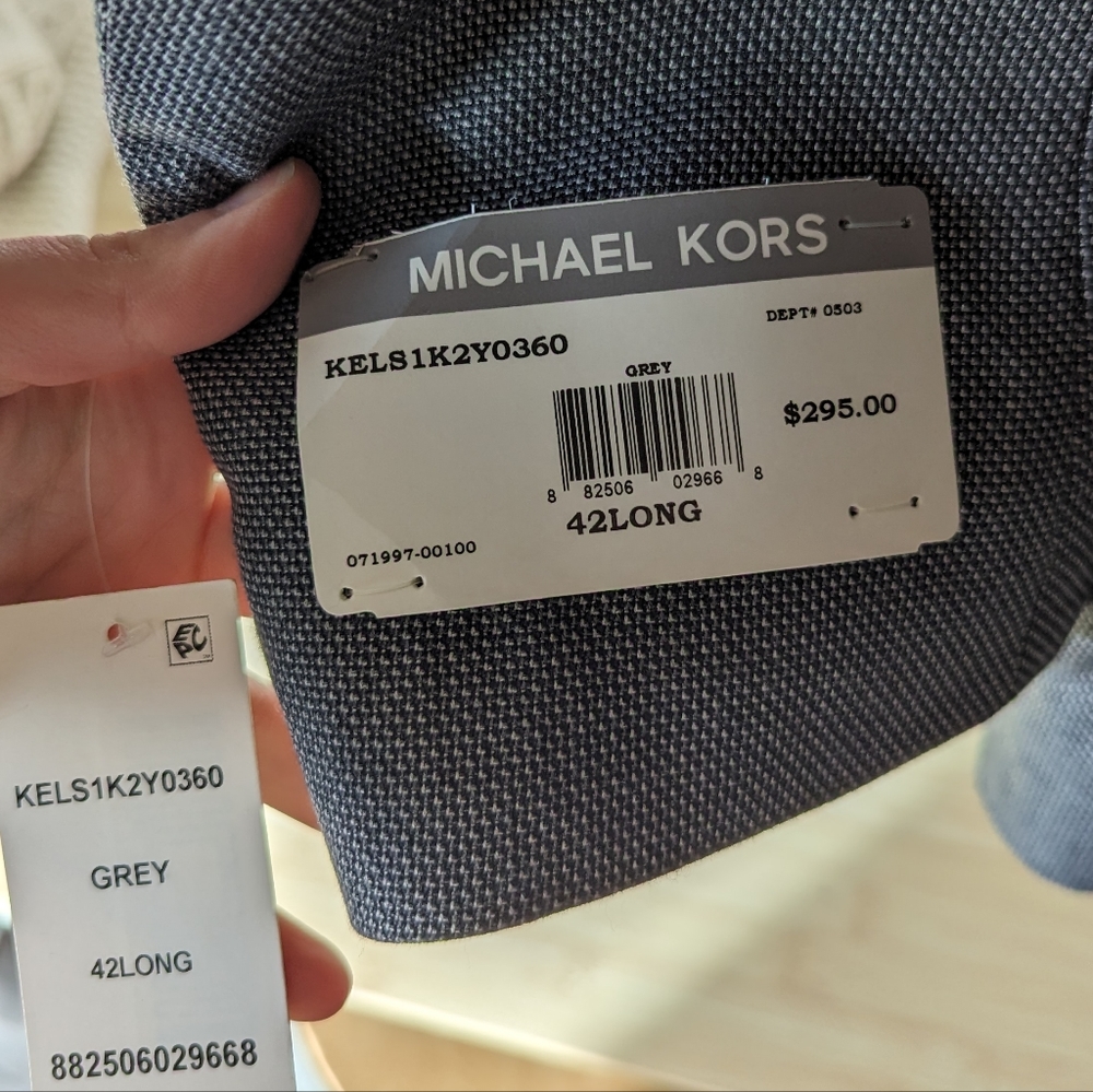 Michael Kors Men's Grey Suit (42L) NWT - Picture 2 of 3